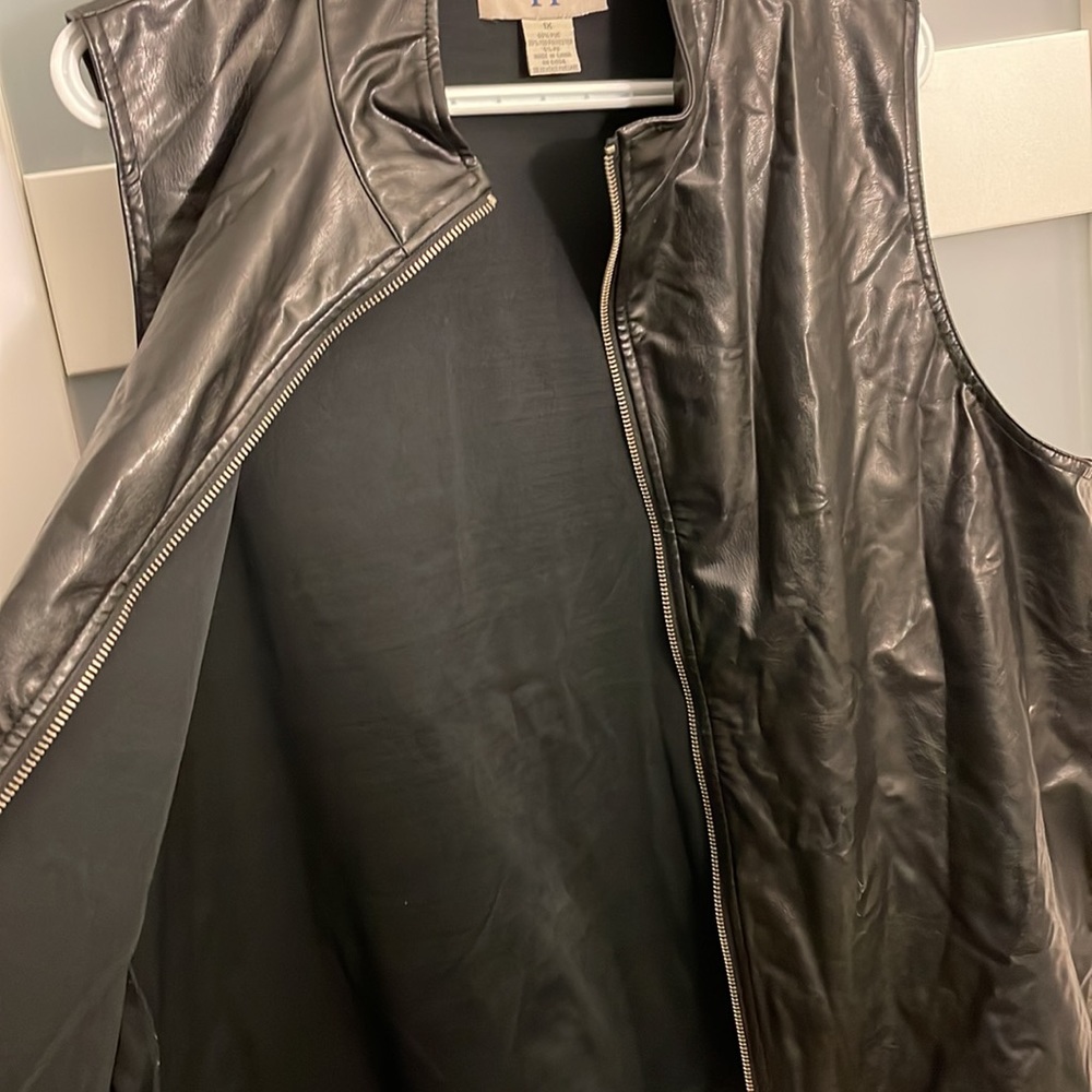 ORIGINAL TY WEAR BLACK VEST - Picture 5 of 5
